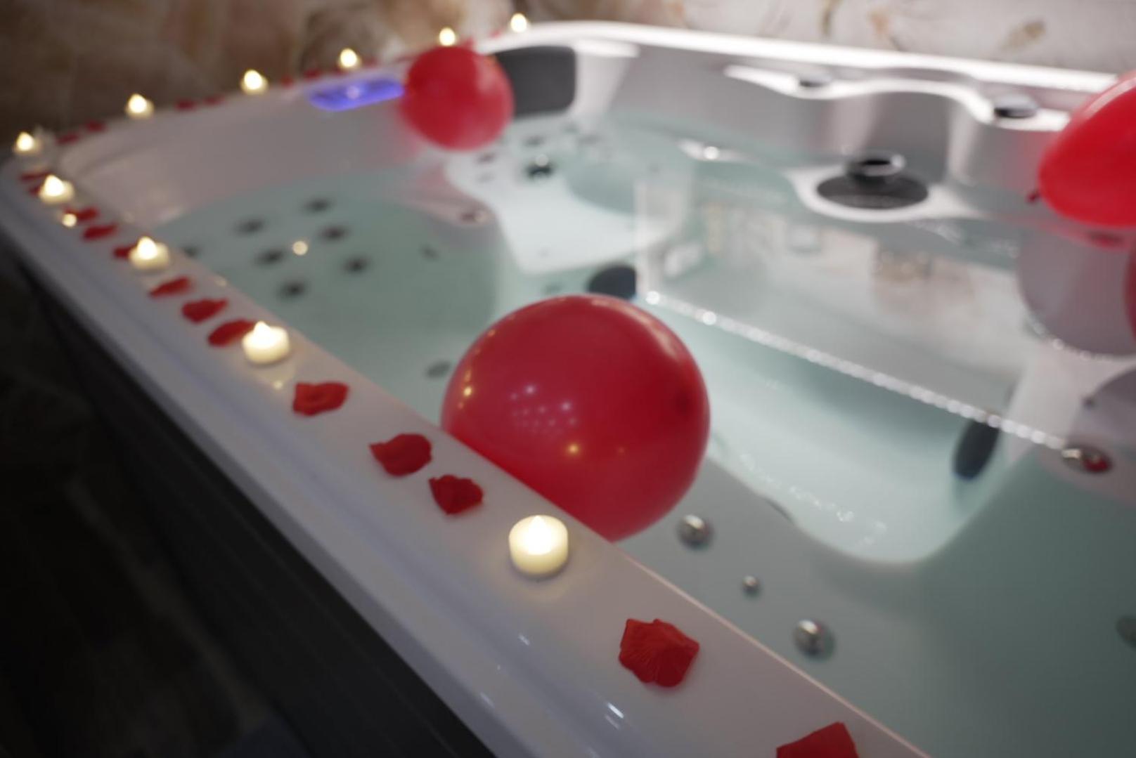 Atoumo Appartement Love Jacuzzi & Jardin Disneyland Paris Quincy-Voisins Екстер'єр фото