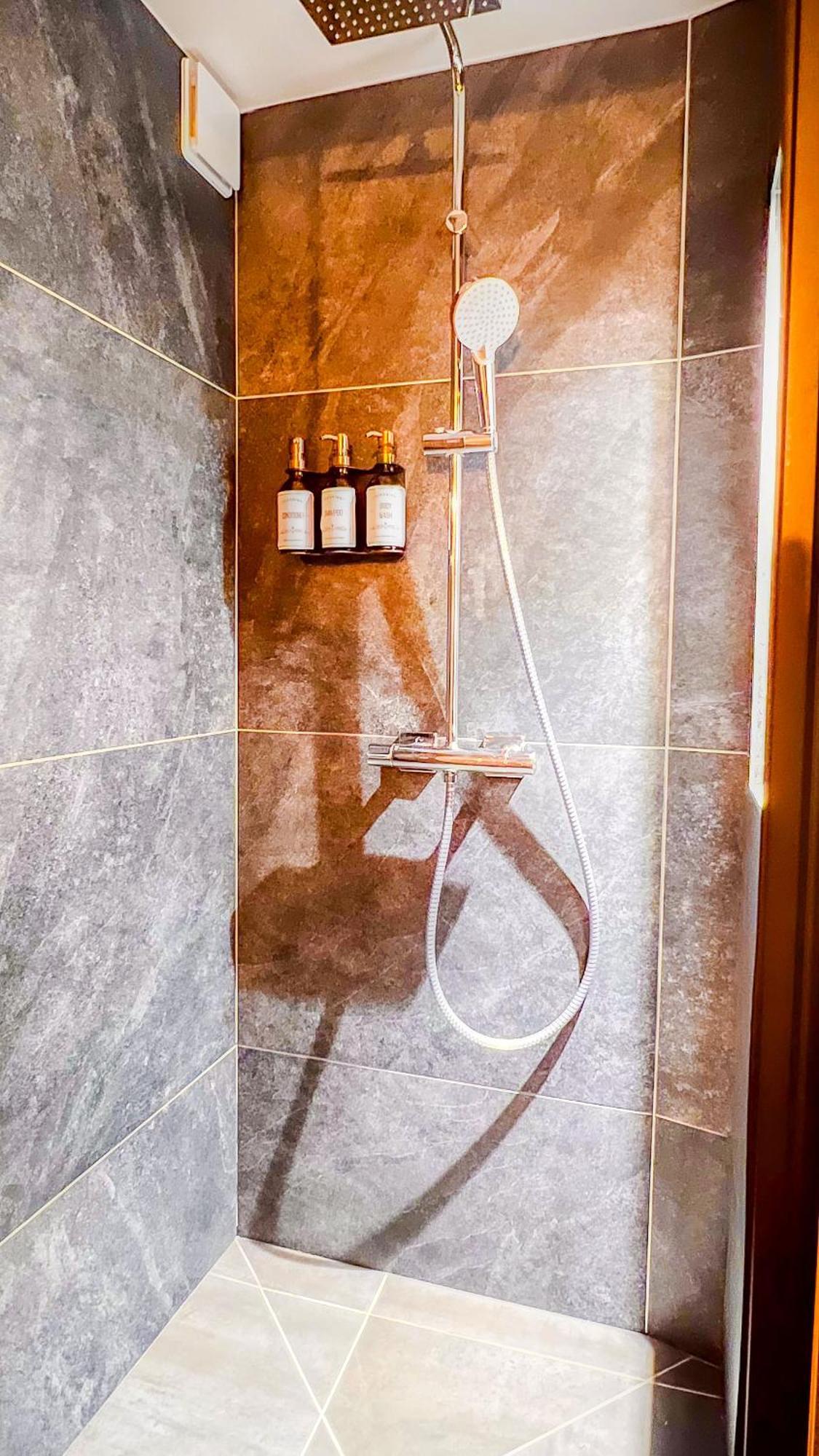Atoumo Appartement Love Jacuzzi & Jardin Disneyland Paris Quincy-Voisins Екстер'єр фото